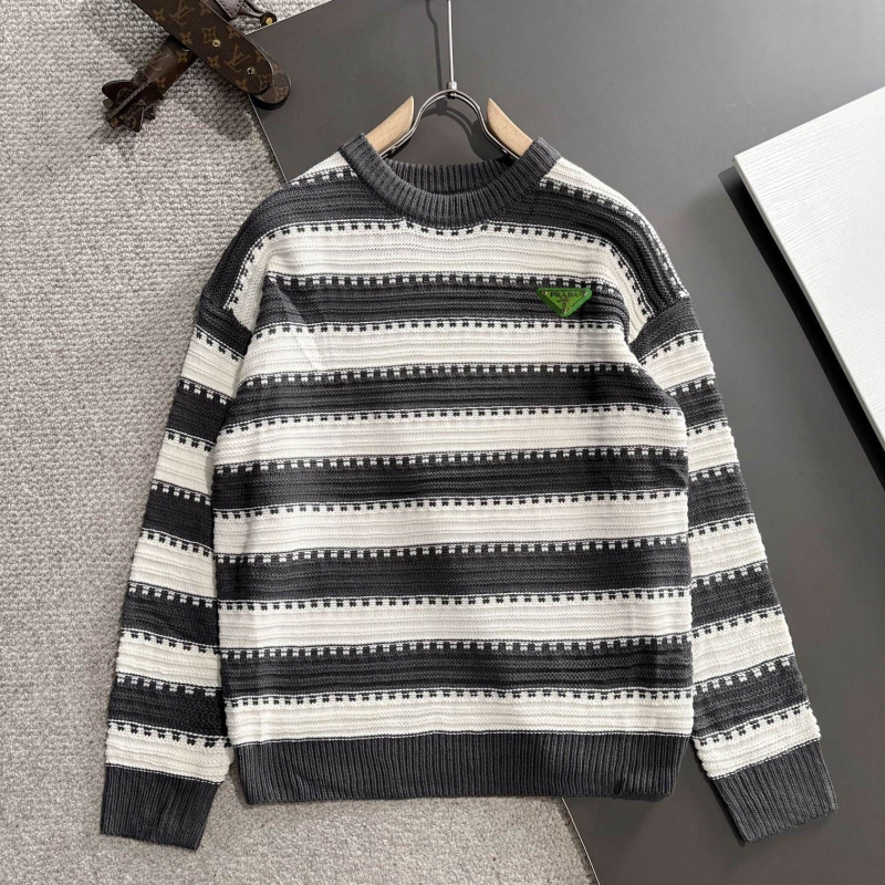 Pra*a sweaters